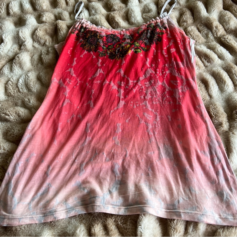 Vintage Y2K Butterfly Dropout Tank Top - Picture 6 of 10